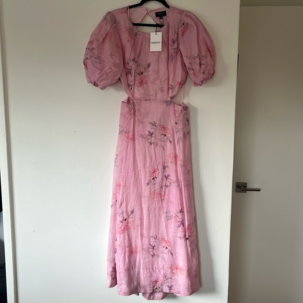 Bardot backless cutout dress. Size XL. (NWT) retail $199.